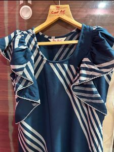 Stylish Blue &amp; White Printed Dress