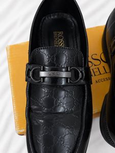 ROSSO BRUNELLO Men Black Loafer