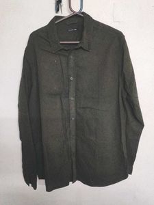 Men's Dark Green Button-Down Shirt
