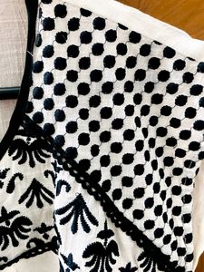 109°F White Embroidered Top (Women)