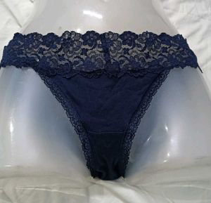 ⚛️  Navy Lace Trim Briefs