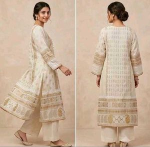 Elegant Off-White &amp; Gold Kurta Set