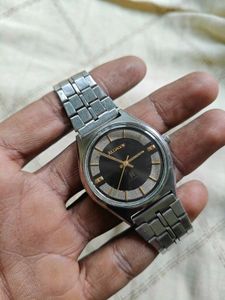 vintage Alwyn winding Classic Analog Watch