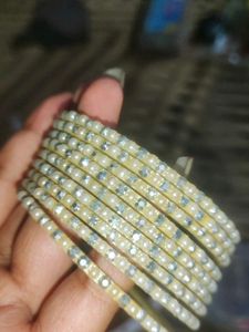 Sparkling Pearl & Crystal Bangles Set