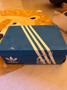 Adidas Original Grey Campus Sneakers