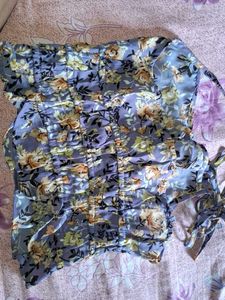 Floral Print Crop Top