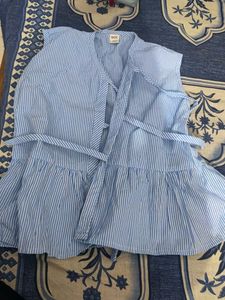Chic Striped Sleeveless Top