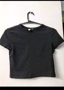 H&amp;M Microfiber Fitted Tee 2 packs (new)