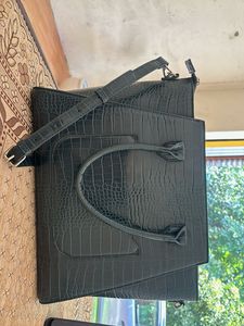 Allen Solly Croc Texture Handbag