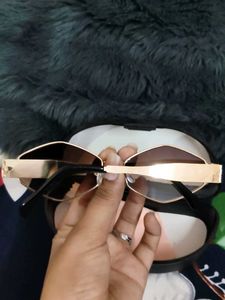 Stylish Gold Frame Sunglasses