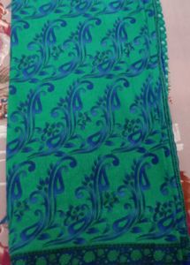 Vibrant Paisley Print Saree