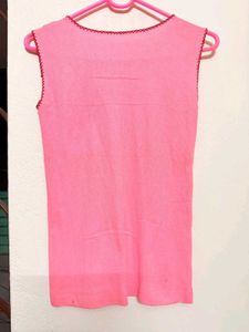 pinteresty Cute Pink Sleeveless fitted Top🩷