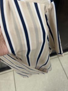Striped Wrap Top😍
