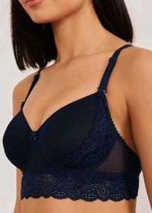 Clovia Padded Non-Wired Bralette in Dark