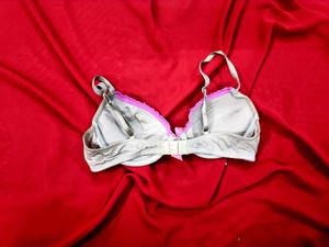 🇳🇿💫🎀Pretty Mauva Bra with Pink Lace Trim