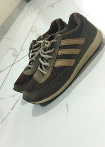 Women Sports Shoes