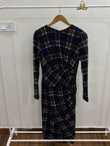 Navy blue &amp; Brown Plaid Long Sleeve Midi Dress