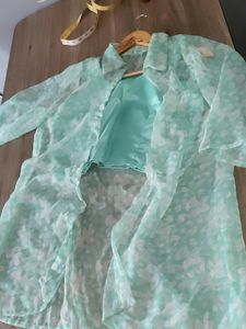 Georgette Shirt With Silk Inner Sleeveless
