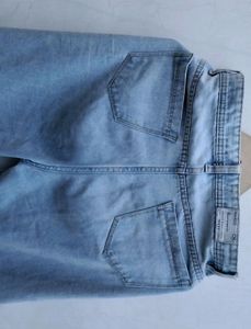 Wide Leg Jean
