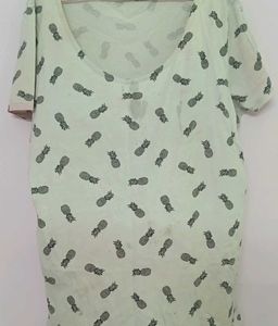 Cute Pineapple Print T-Shirt
