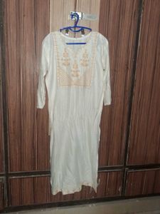 White Embroidered Kurta