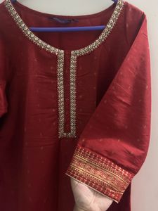 Elegant Maroon Kurta with Embellished Neckline