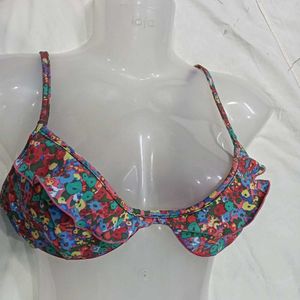 Floral 🪔Ruffle Bikini Top