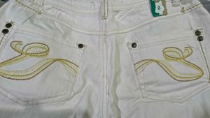 White Embroidered Capri Jeans