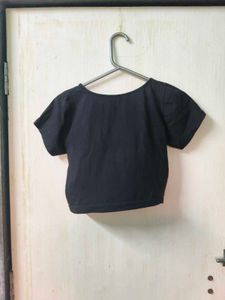 Chic Black Cut-Out Crop Top