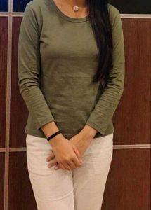👕Olive Green Long Sleeve Top✨