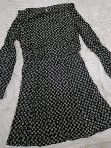 H&amp;m Patterned Mini Dress with Long Sleeves
