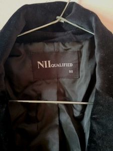 Stylish Men's Dark Blazer