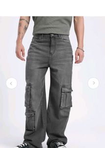 Branded🔥grey baggy cargos unisex Free Delivery