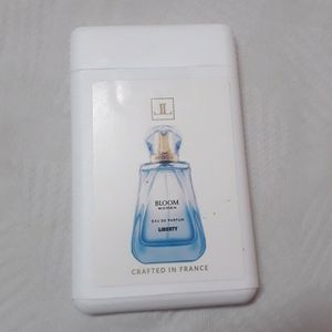 Fragrance and Bayond An