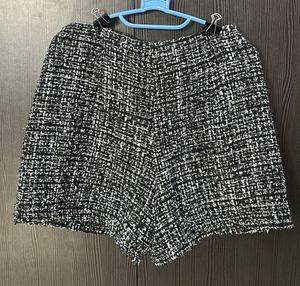 Tweed Zipper Shorts