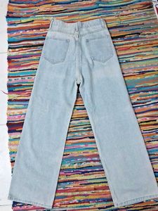 Light Wash Wide Leg Jeans