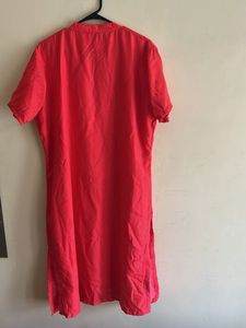 Vibrant Pink Kurta with Subtle Embellishments