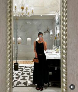 Elegant Black Maxi Dress
