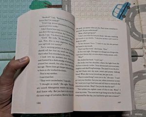 Divergent Series by Veronica Roth