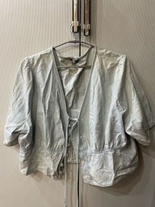 Light Wash Tie-Front Cropped Top