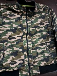 Men's Camouflage 2 in 1 Jacket