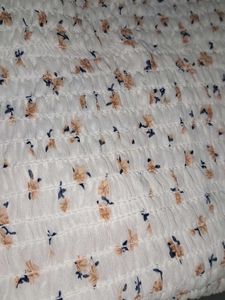 padded Floral Tie-Front Crop Top (unused)