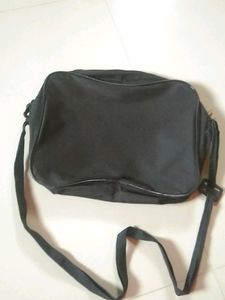 Deeniyat Sling Bag