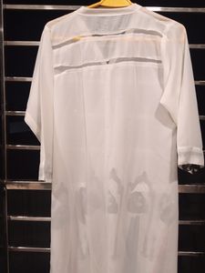 Long White Top with graphic print