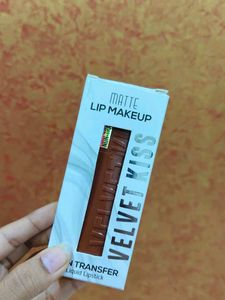 Velvet Kiss Matte Liquid Lipstick