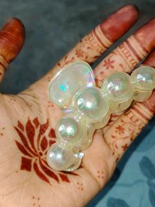 Elegant Pearl Hair Claw Clip