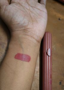 Matte Lipstick Swatch