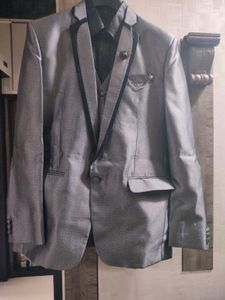 3 Piece Suit New ( Never Used)