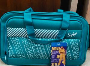 Skybags Teal Duffel Bag