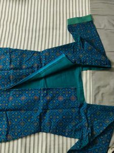 Beautiful Teal kurta with Intricate Pattern